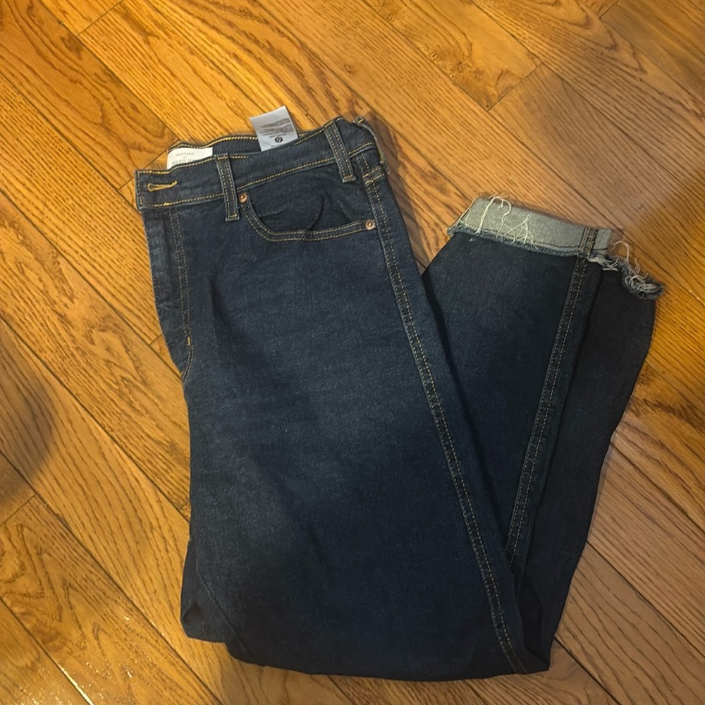 Signature by Levi Strauss Distressed Jeans